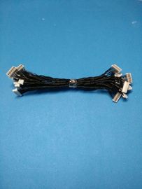 चीन Black Wire Harness Cable Assembly Equivalent Of JST 0.8mm Pitch Crimping Connector फैक्टरी