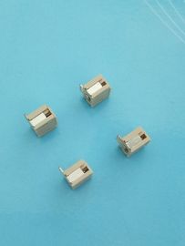चीन 3 Pole SMT Right Angle PCB Connectors Wire to Board 1.5mm Pitch Beige Color फैक्टरी