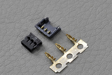 चीन 3 Pin Gold - Plated SMD PCB Header Connector 1.2mm Pitch Black 28# Applicable Wire फैक्टरी