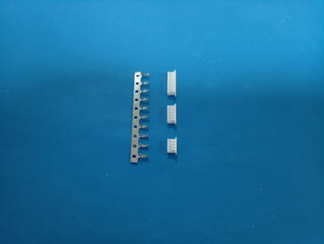 चीन टिन चढ़ाया सफेद रंग विद्युत पिन कनेक्टर, छोटे 4 पिन कनेक्टर फैक्टरी